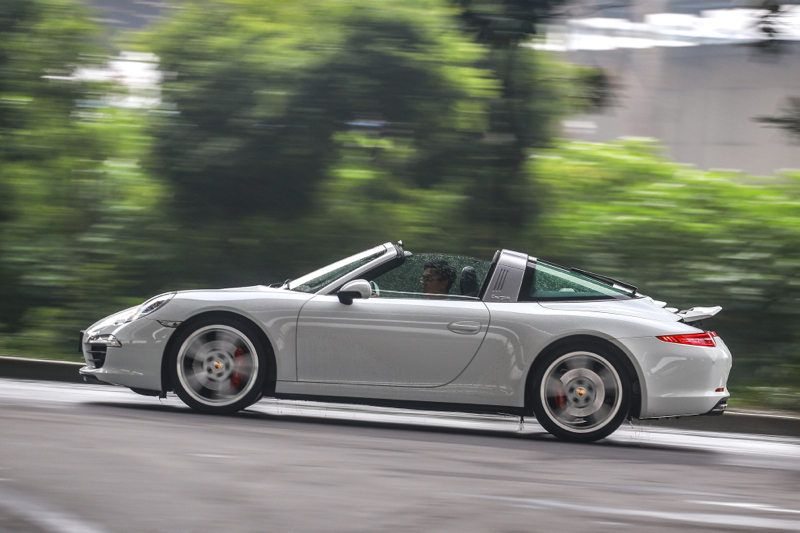 ʱ911 targa 4sͼ