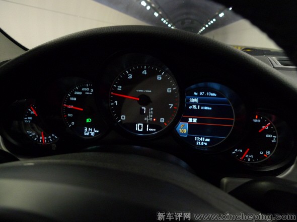 保时捷panamera