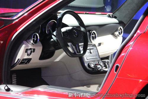 奔驰超级跑车SLS AMG全国首发上市 售362.8万元高清图片