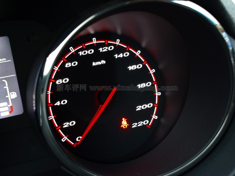 35746