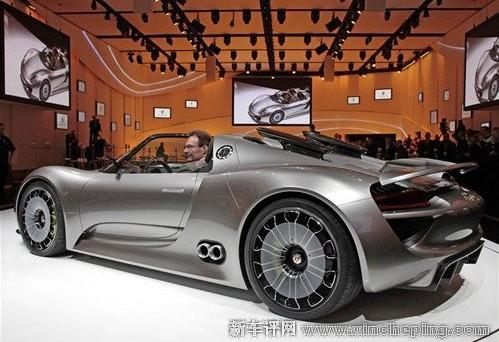 将更名929 保时捷918量产车将首发底特律