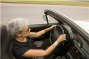 安全和便利至上 细数老人开车时最需要的装备